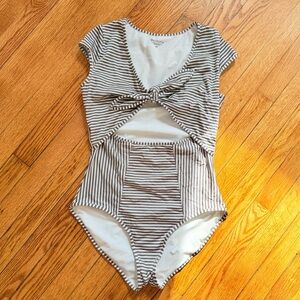 Athleta One Piece Striped Swimsuit with Cap Sleeves Tie Knot Size- Medium Tall